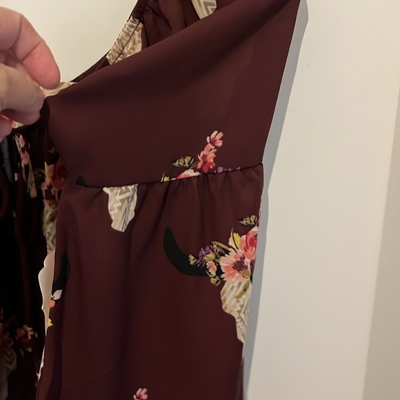 Altar’d State Floral Bell Sleeve Maroon Burgundy Floral Shirt Womens Med - Picture 3 of 5